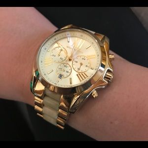 MK watch